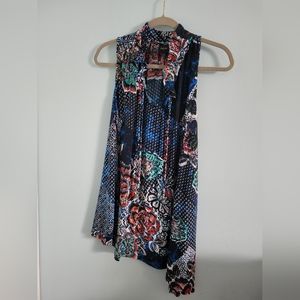 Floral Asymmetrical Sleeveless Tunic - Size 1X